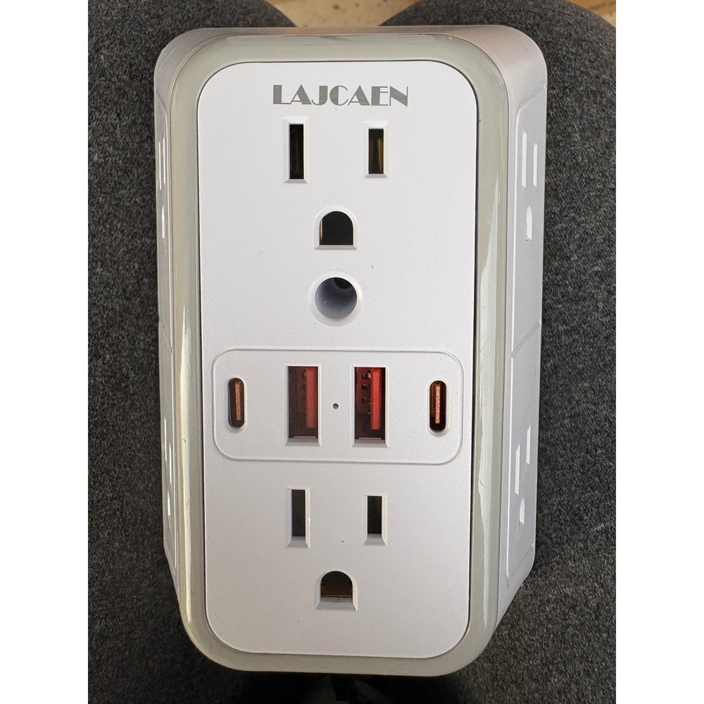 LAJCAEN Multi Plug Outlet Extender 6 AC Outlets 2 USB-A 2 USB-C SE660-CUQ White